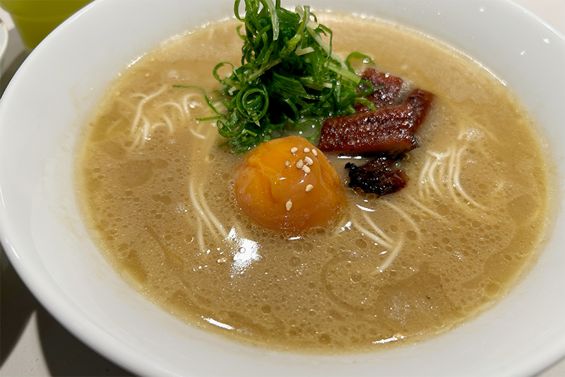 うな骨ラーメン